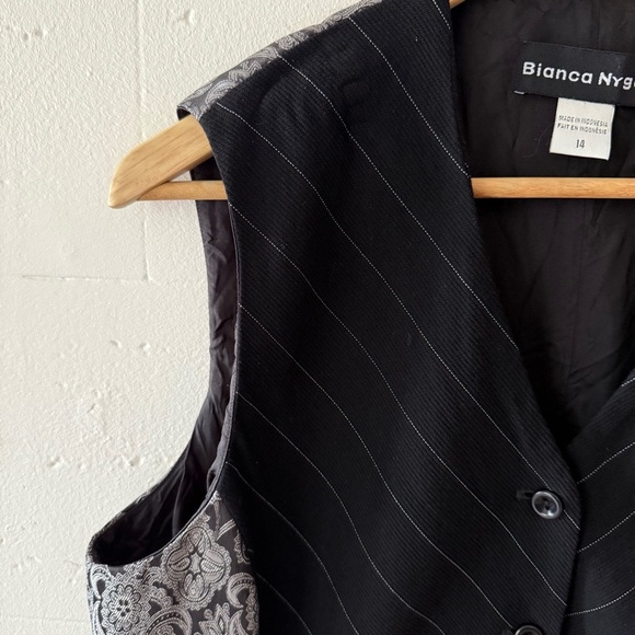 Bianca Nygård Pinstripe and Paisley Vest - Picture 3 of 9
